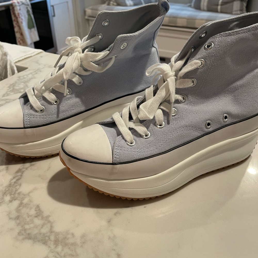 Madden Girl High Top Sneakers! Never worn!